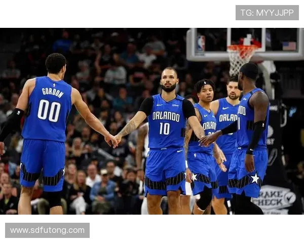 2009年东部决赛回顾：魔术与骑士的激烈对决与精彩瞬间分析