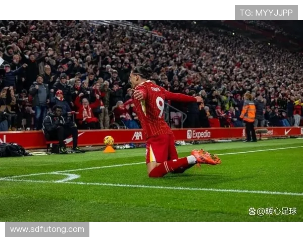 利物浦与热刺精彩对决回顾分析及比赛亮点总结