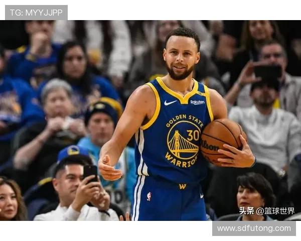 圣诞大战绿军对决篮网展现篮球魅力与激情的巅峰对决